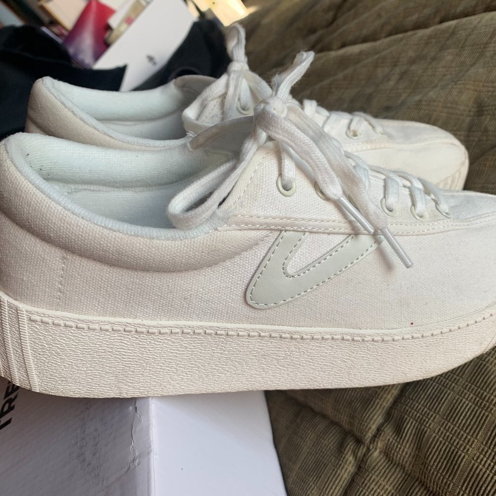 Tretorn Nylite Platform Sneaker Bold White SZ 9.5
